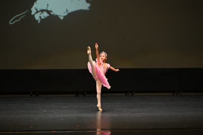 Sofia Josephine Tenggala — Classical dancer, Indonesia