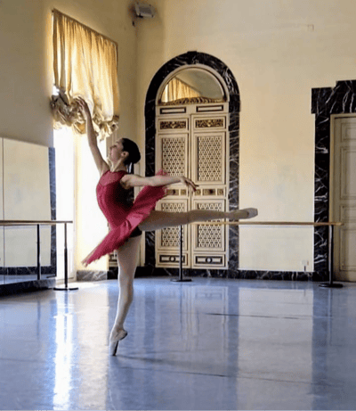 Elisa Parolo — Classical dancer