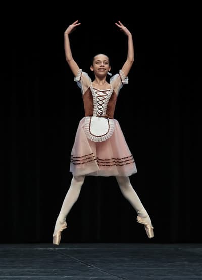 Clara MAUDUIT — Classical dancer, France
