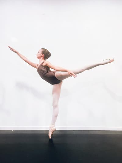Adriana Petrova — Classical dancer, France