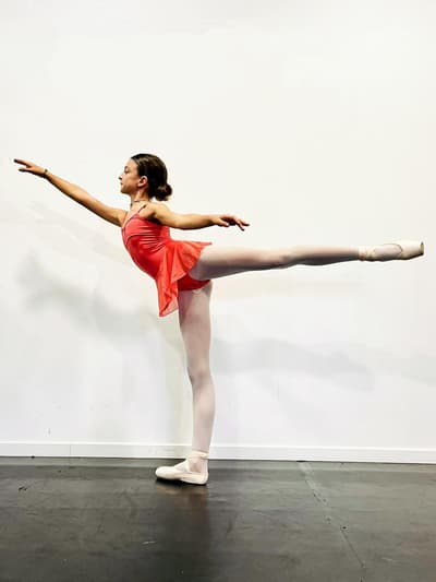 Adriana Petrova — Classical dancer, France