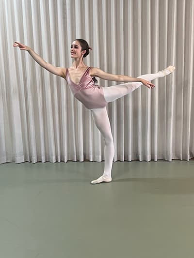 Lillian Richmond — Classical dancer, Australia