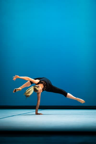 Charlotte Chloe Pelclova — Classical dancer