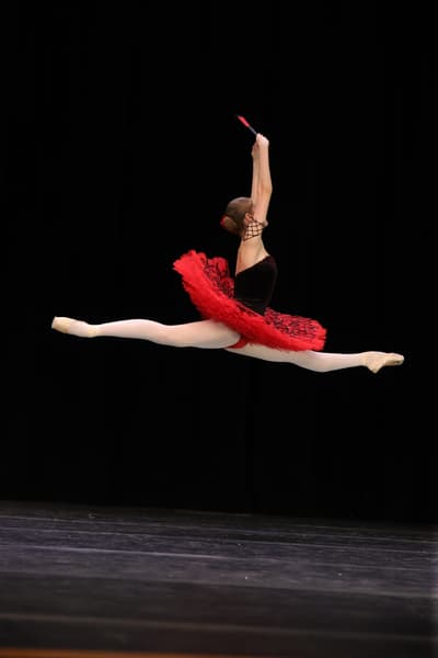Marie Ribaudo — Classical dancer, France