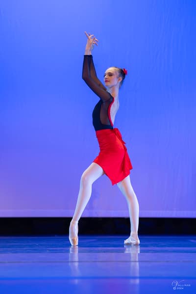 Marie Ribaudo — Classical dancer, France