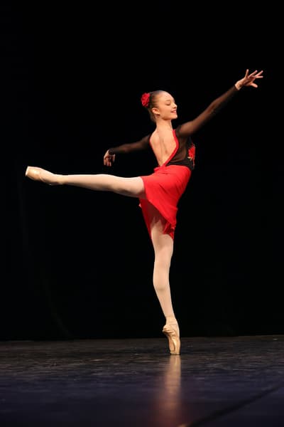Marie Ribaudo — Classical dancer, France