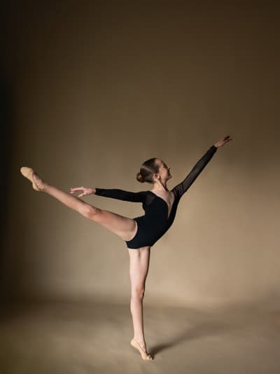 Loretta Escudero Aguirre — Contemporary dancer, Mexico
