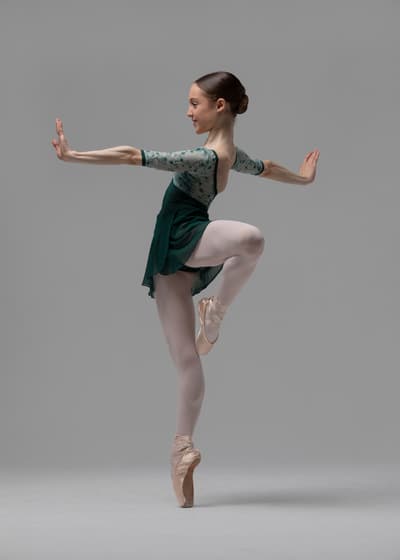 Sara Pizzi — Classical dancer
