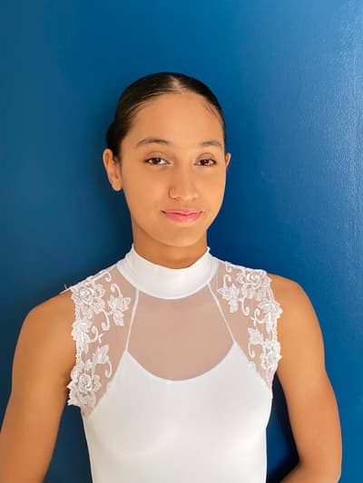 Chloé Billy — Classical dancer, France