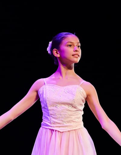 Léa Boutot — Classical dancer, Porto, Portugal
