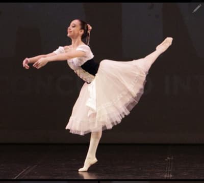María Alejandra Martínez Gómez — Classical dancer, Paraguay