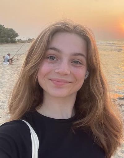 Hanna Van de Vijver — Classical dancer, Belgium