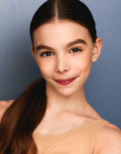 Sylvie Win Szyndlar — Classical dancer, United States