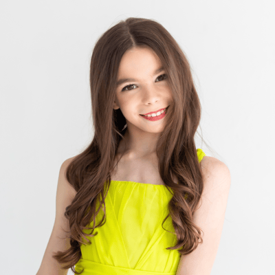 Sylvie Win Szyndlar — Classical dancer, United States