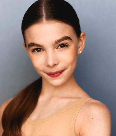 Sylvie Win Szyndlar — Classical dancer, United States