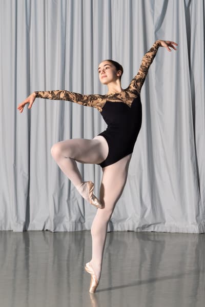 Osoria Duquesne — Classical dancer