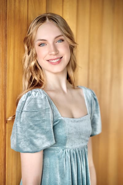 Lucy Hassmann — Classical dancer, United States
