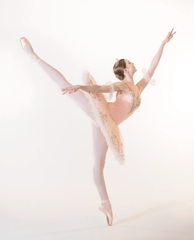 Lucy Hassmann — Classical dancer, United States
