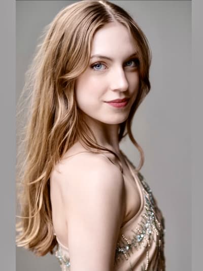 Lucy Hassmann — Classical dancer, United States