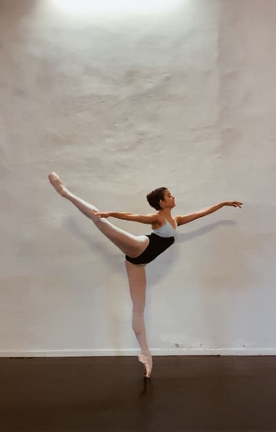 Clara Santos — Classical dancer, Italy