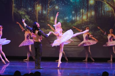 Nina Czock — Classical dancer, Austria