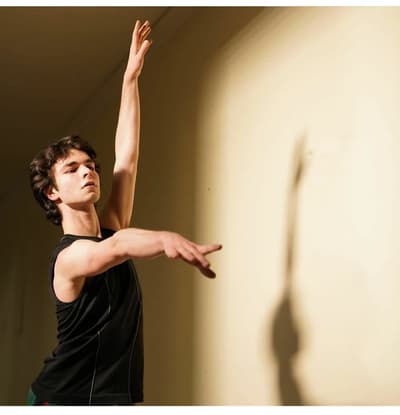 Quentin Lelong — Classical dancer