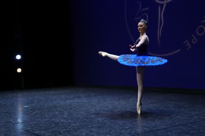 Salomé BECKER — Classical dancer, France
