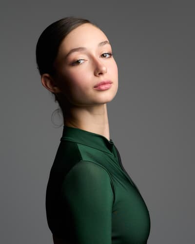 Teodora Neacsu — Classical dancer, Switzerland