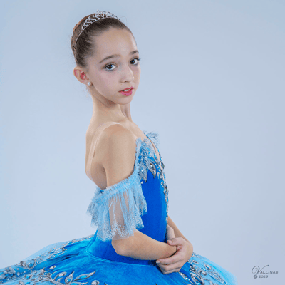 CLAUDIA GRAU SAIZ — Classical dancer, Murcia, Spain