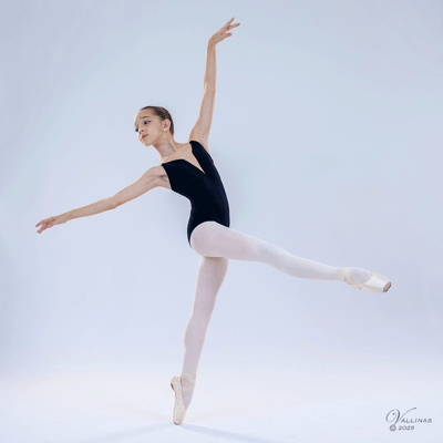CLAUDIA GRAU SAIZ — Classical dancer, Murcia, Spain