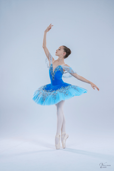 CLAUDIA GRAU SAIZ — Classical dancer, Murcia, Spain