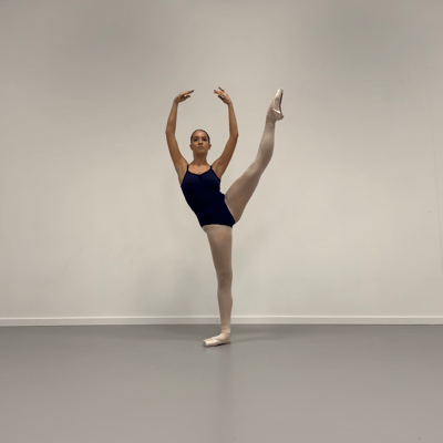 Livia Alunni-Macerini — Classical dancer