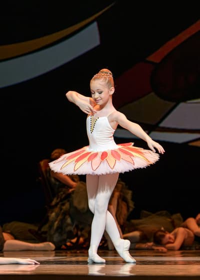 Amelija Čereškaitė — Classical dancer, Lithuania