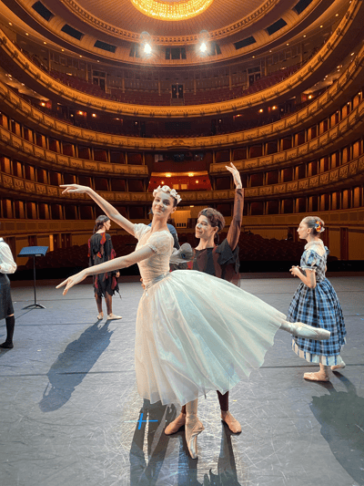 Angela Stocco — Classical dancer