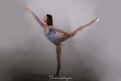 Bendahri Mila — Classical dancer, France