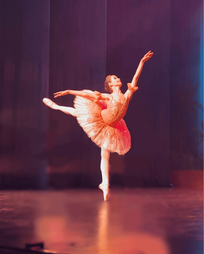 Helka Regenyi — Classical dancer, Budapest, Hungary