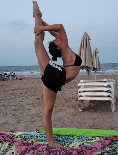 Laura Gallego — Modern dancer