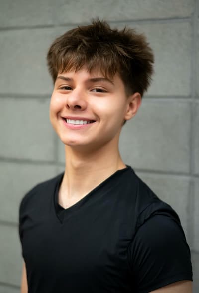 Owen Scoggins — Classical dancer, United States