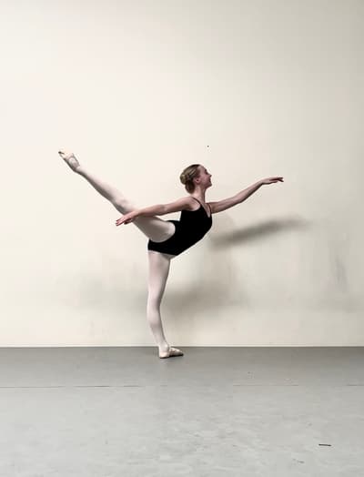 Ellie Dart — Classical dancer, Australia