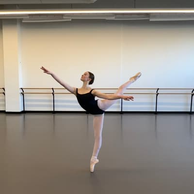 Sasha Zengin-Karaian — Classical dancer, United States