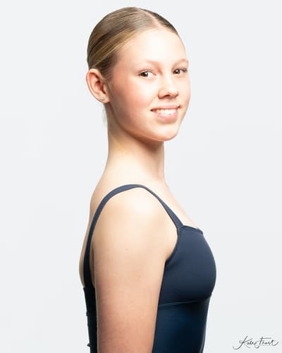 Amélie Jones — Classical dancer, United Kingdom