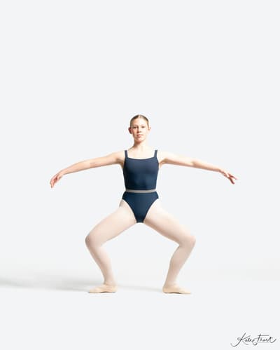 Amélie Jones — Classical dancer, United Kingdom