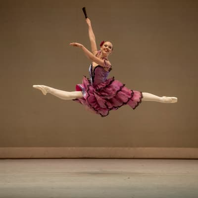 Georgina Lever-Bottomley — Classical dancer, Australia