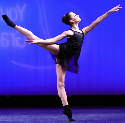 Eloise Maduri — Classical dancer, United States