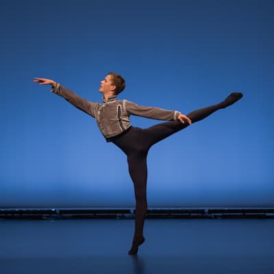 Hamish Giddens — Classical dancer, New Zealand