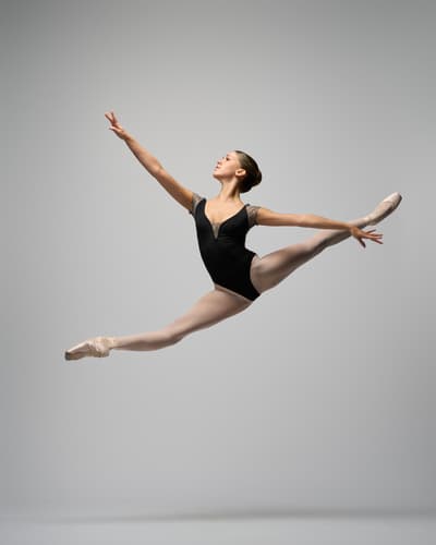 Alice Pelizza — Classical dancer, Germany