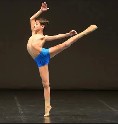 Carmine Carandente — Classical dancer