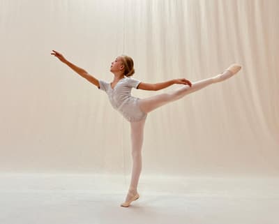 Mina Emge — Classical dancer, Frankfurt am Main, Germany