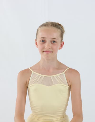 Mina Emge — Classical dancer, Frankfurt am Main, Germany