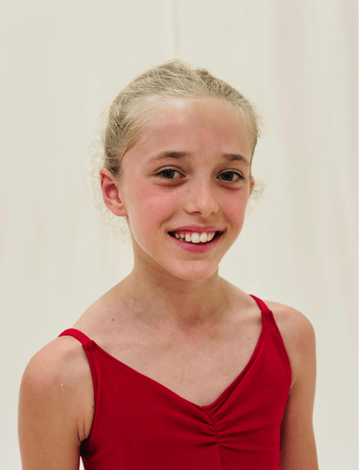 Mina Emge — Classical dancer, Frankfurt am Main, Germany